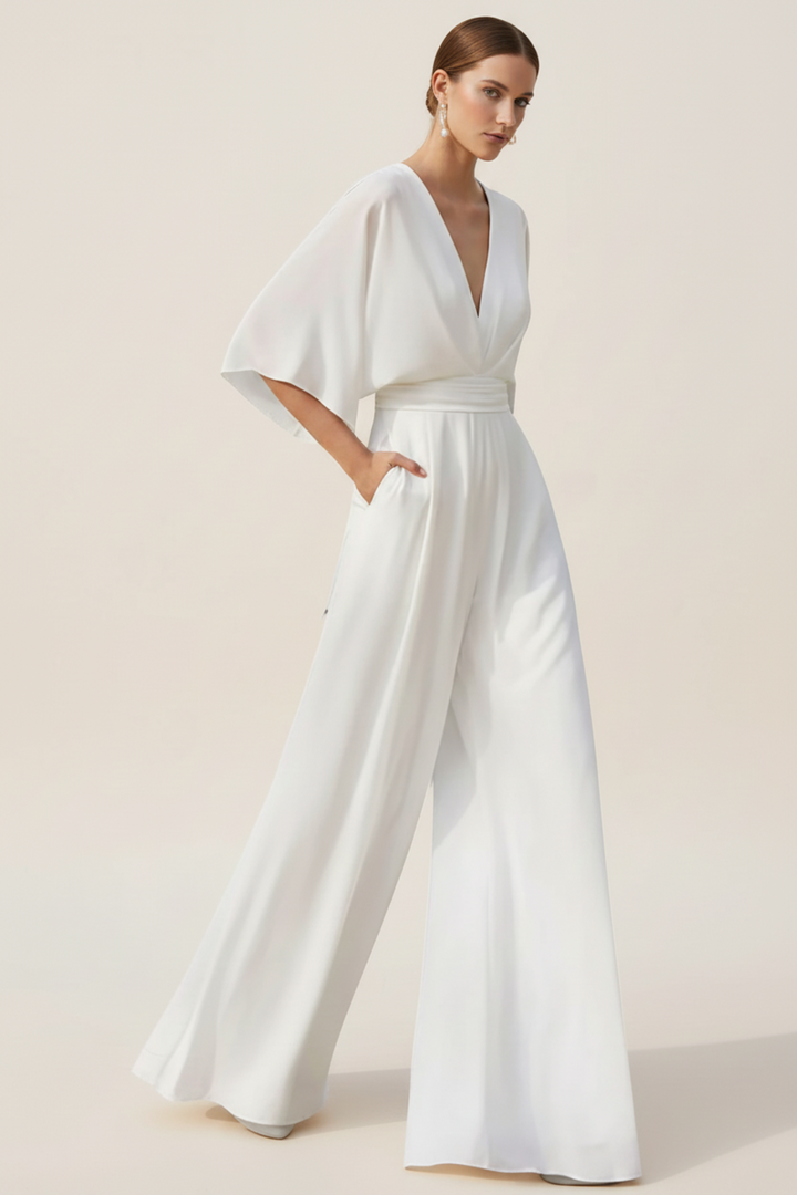 ISAURA JUMPSUIT | ELEGANT WIDE-LEG WITH V-NECKLINE