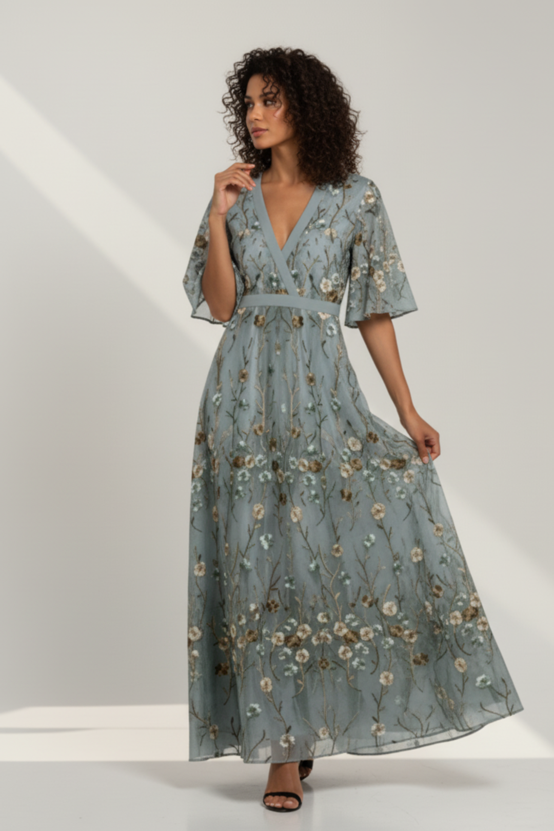 GRACE | ELEGANT V-NECK BELTED BOHO DRESS