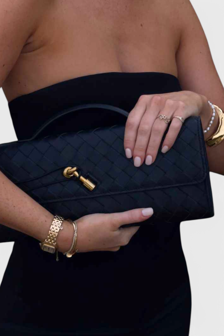 LENA | CLUTCH WITH GOLDEN KNOT DETAIL
