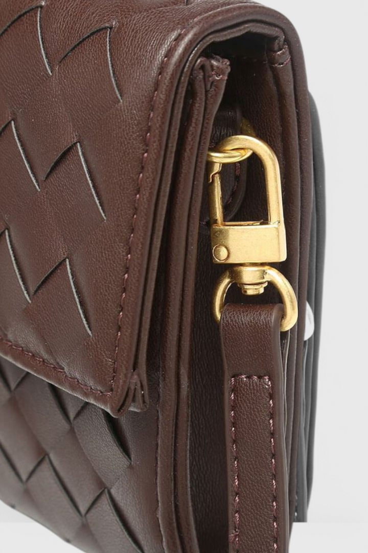 LENA | CLUTCH WITH GOLDEN KNOT DETAIL