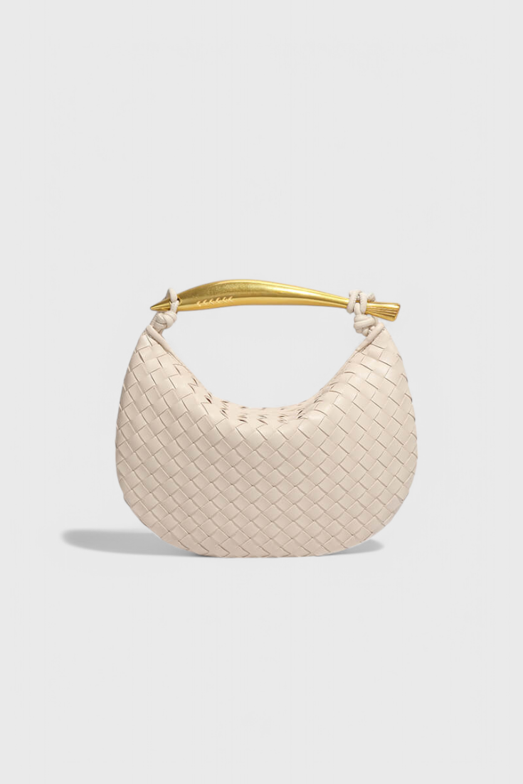 GERDA | WOVEN BAG WITH GOLDEN HANDLE